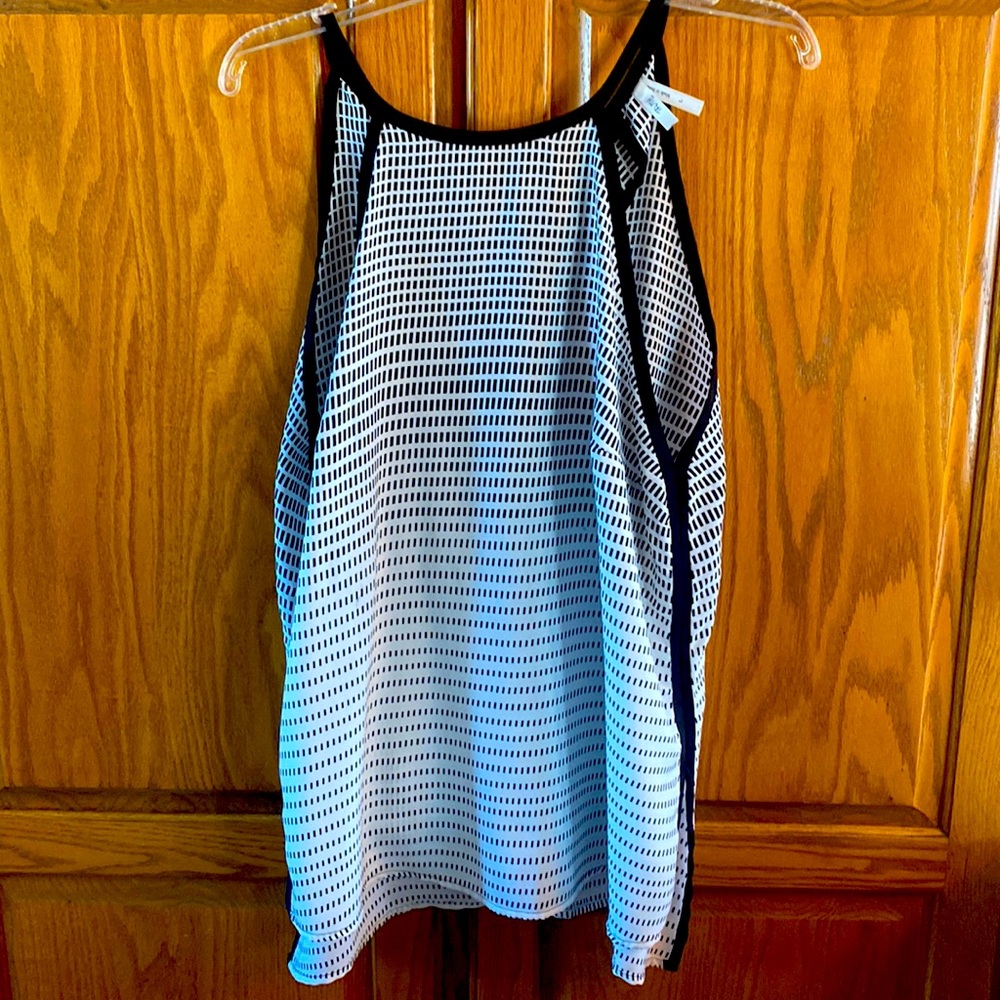Black and white ombré tank! Beautiful back with drawstring! So unique!
